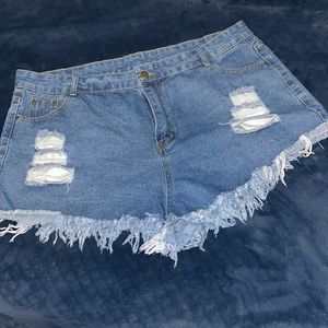 Distressed shorts